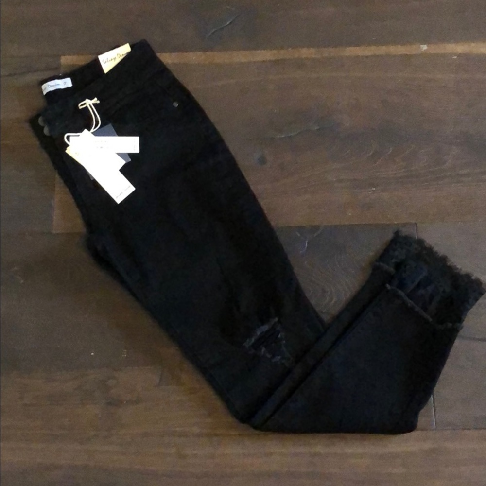 Black jeans with lace detail